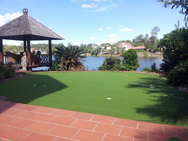 Private Golf Putting Green For Apartments preview
