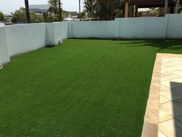 artificial grass cleaning